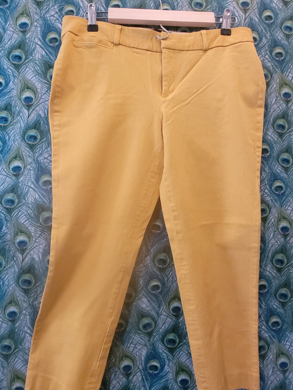Banana Republic Cropped Ankle Pants in Mustard Yellow